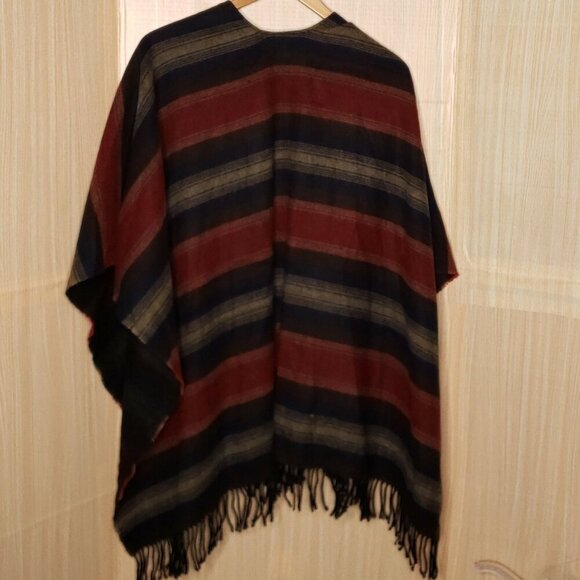 Wool Touch Womens Aztec Wool Feel Fringe Wrap - Picture 2 of 4